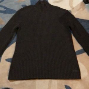 Men’s DKNY turtle neck sweater size large
